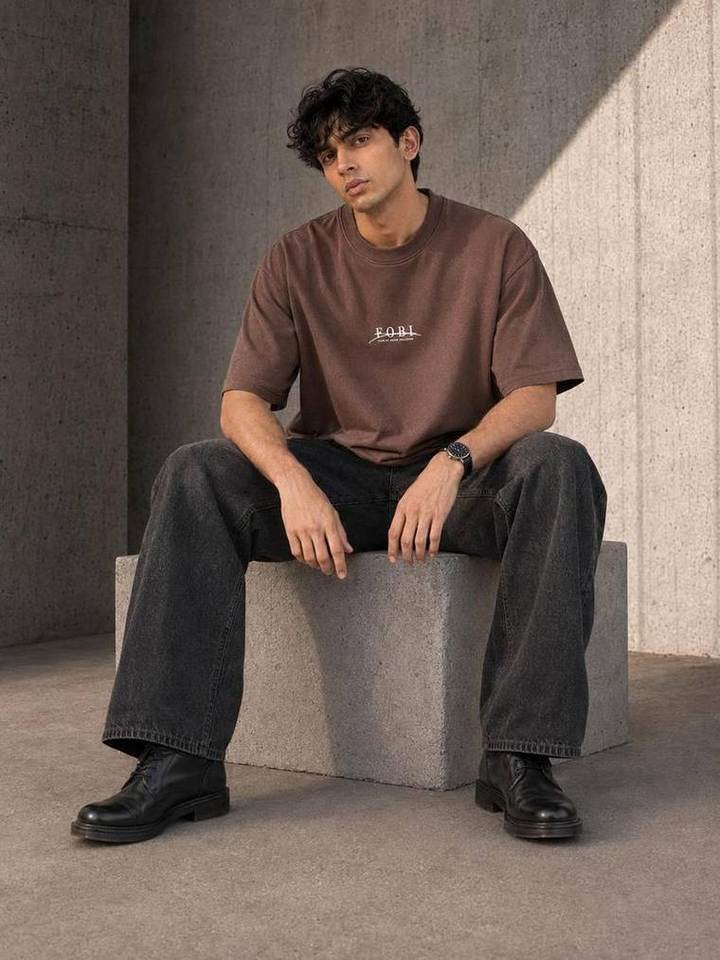 Oversized Tee in Chocolate