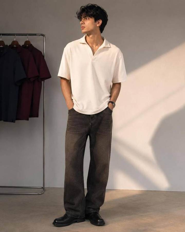 Knitted Open Collar Polo in Off White