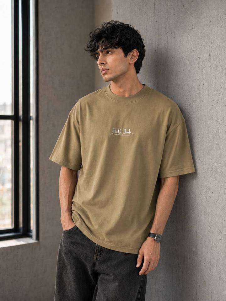 Oversized Tee in Beige Olive